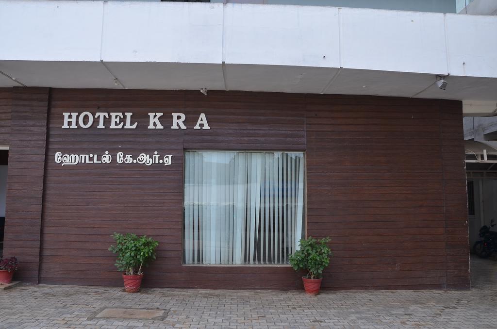 Hotel Kra Thanjavur Esterno foto
